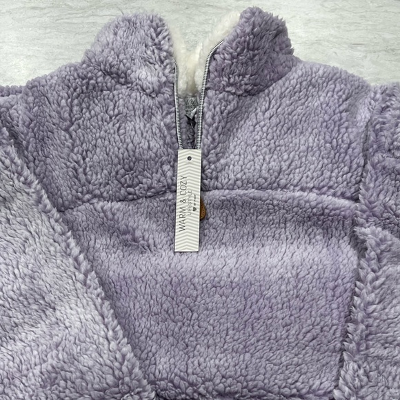 NWT Sherpa Pullover - Picture 5 of 7